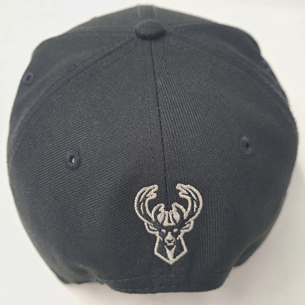 Milwaukee Bucks Hat Snapback New Era 9Fifty Black Sugar Skull Day of the Dead